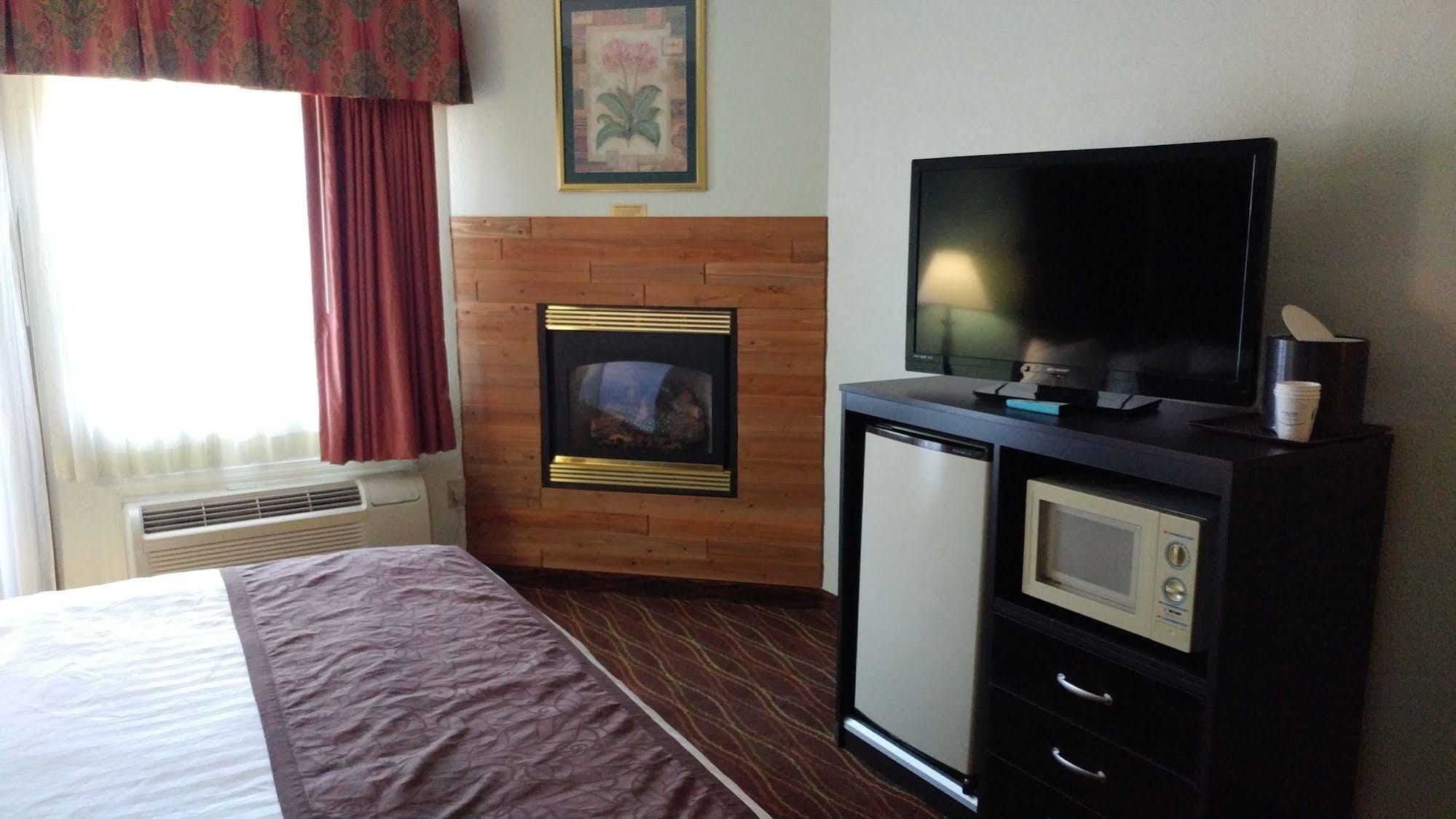 Baymont By Wyndham Motel 3*